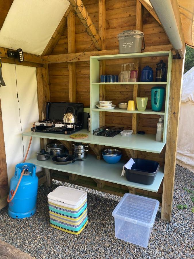 Mill Haven Place Glamping-Yurt 2 Haverfordwest Zewnętrze zdjęcie