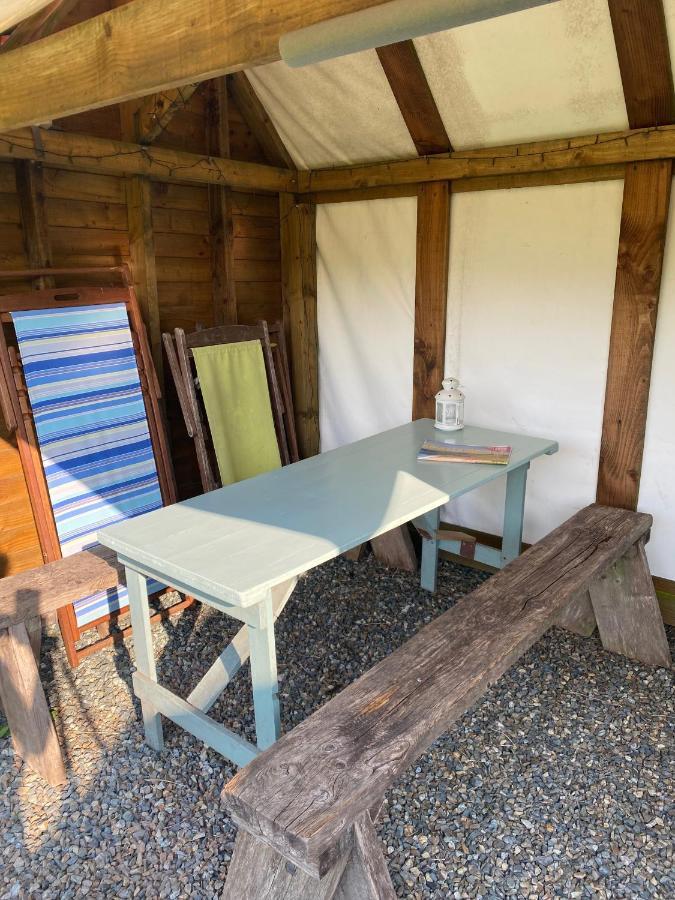 Mill Haven Place Glamping-Yurt 2 Haverfordwest Zewnętrze zdjęcie
